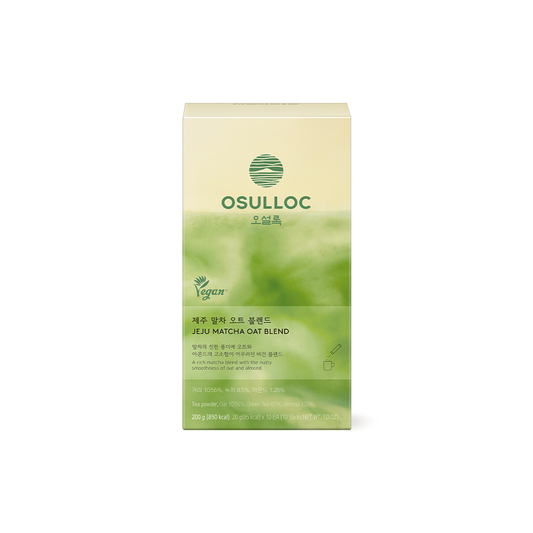Boîte OSULLOC Jeju Matcha Oat Blend de 10 sticks sur fond clair