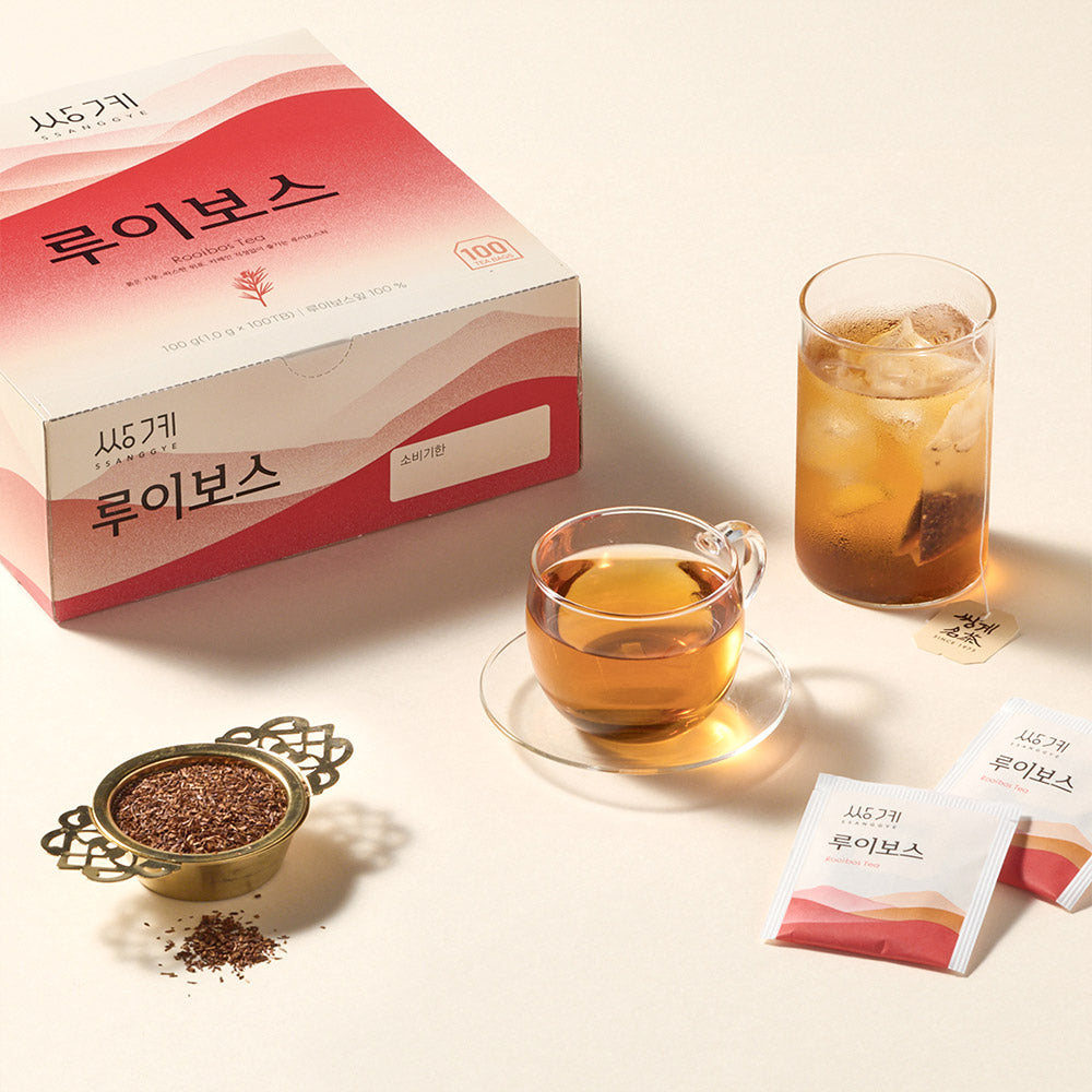 Infusion de rooibos dans une tasse