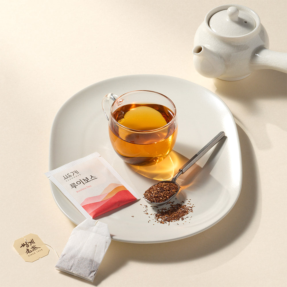 Sachet de rooibos et tasse