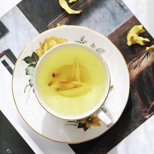 Infusion Poétique aux Fleurs de Magnolia  tasse